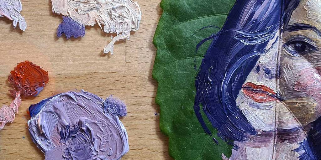 Water mixable oils on a&nbsp;leaf